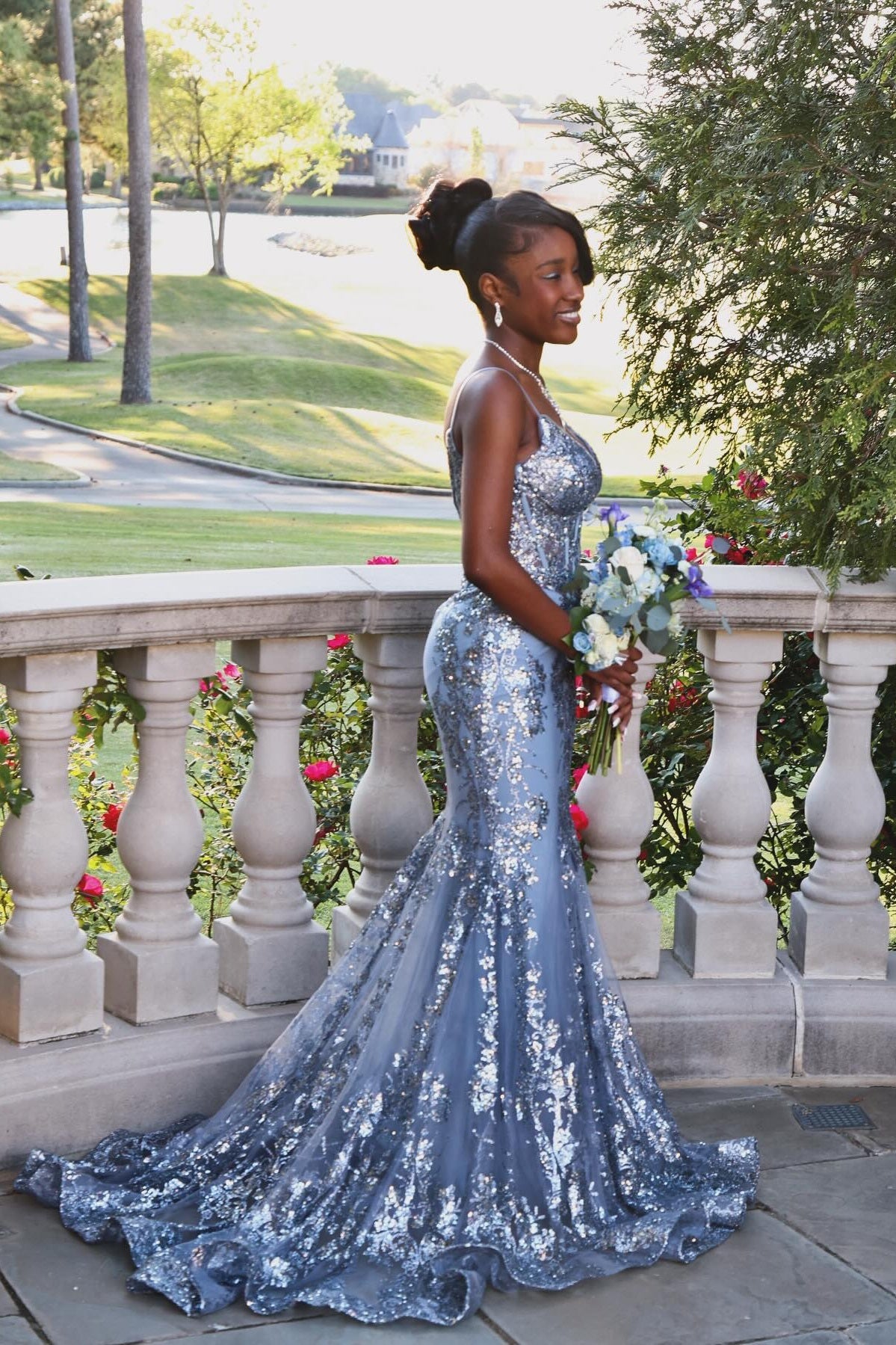 Mild Dusty Blue Spaghetti Strap Mermaid Lace Appliques Prom Dresses