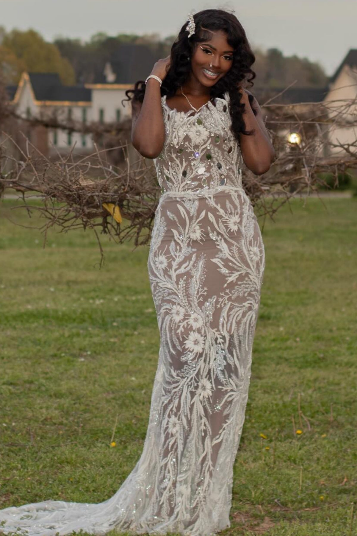 Elegant White Strapless Sheath Lace Tulle Prom Dresses With Crystal