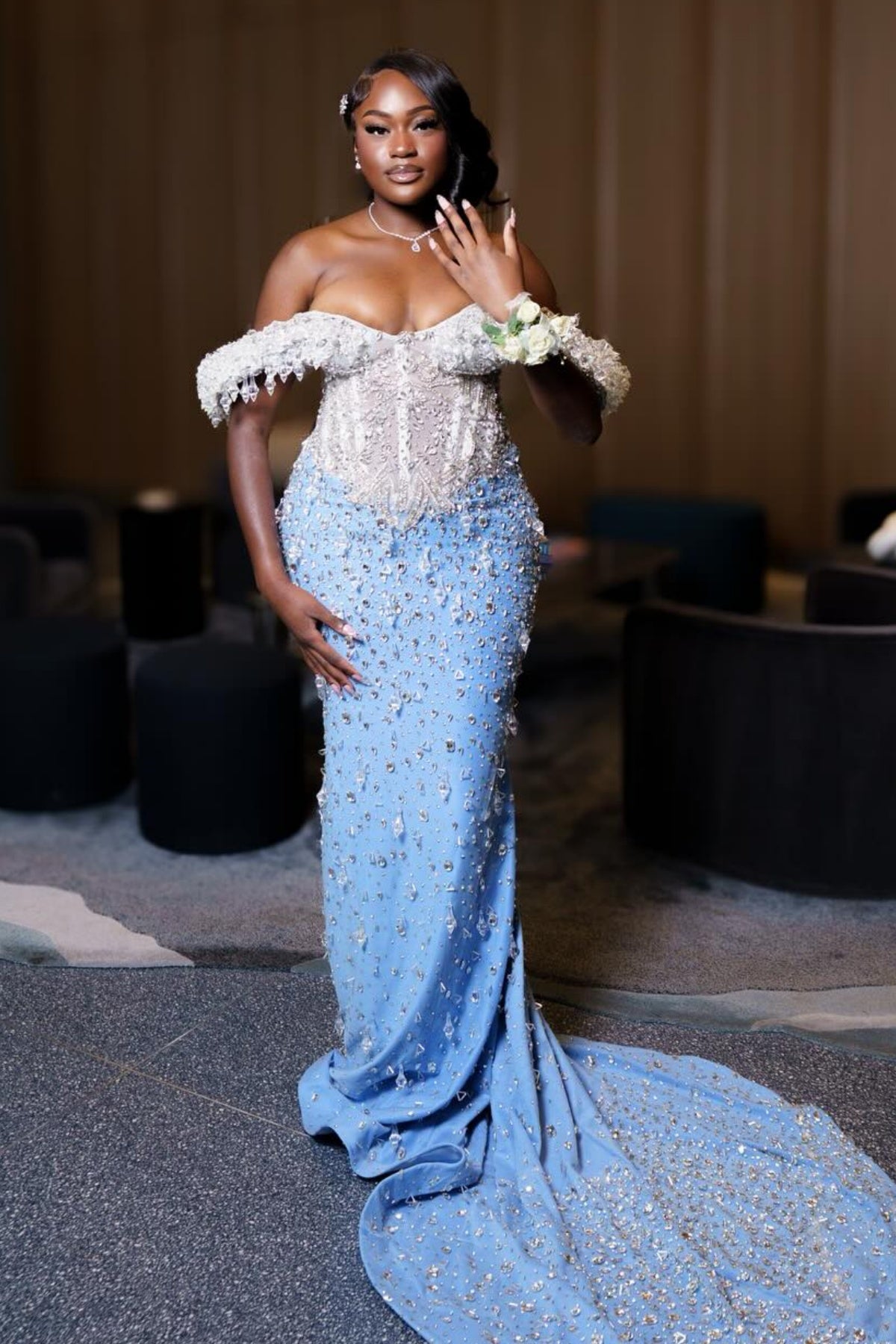 Generous Sky Blue Off-The-Shoulder Sheath Prom Dresses With Crystal