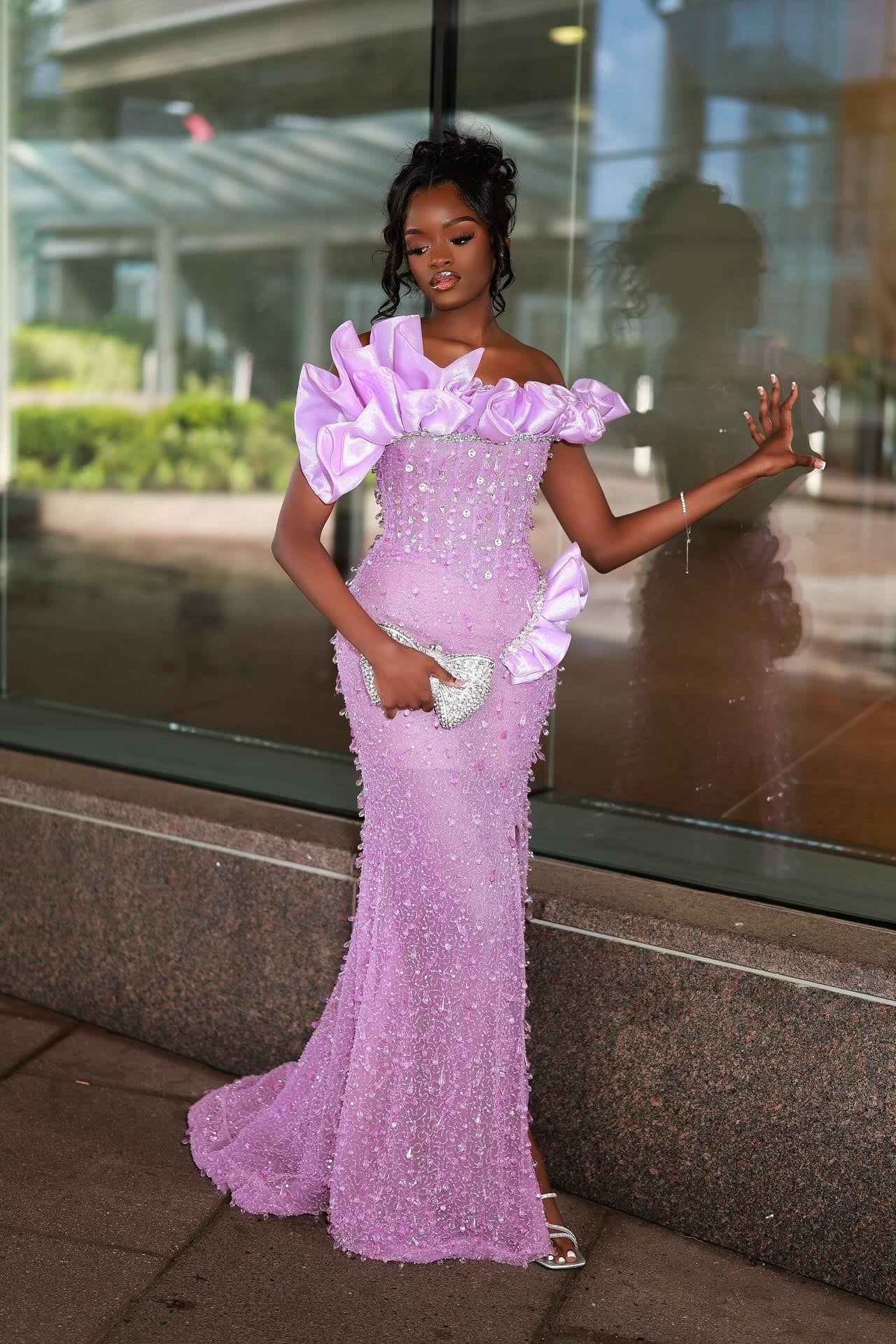 Modern Purple Strapless Mermaid Sequins Prom Dresses With Crystals