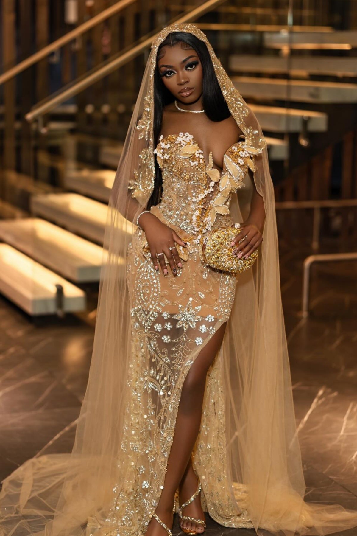 Sparkle Golden Sweetheart Beadings Tulle Prom Dresses With Scarf