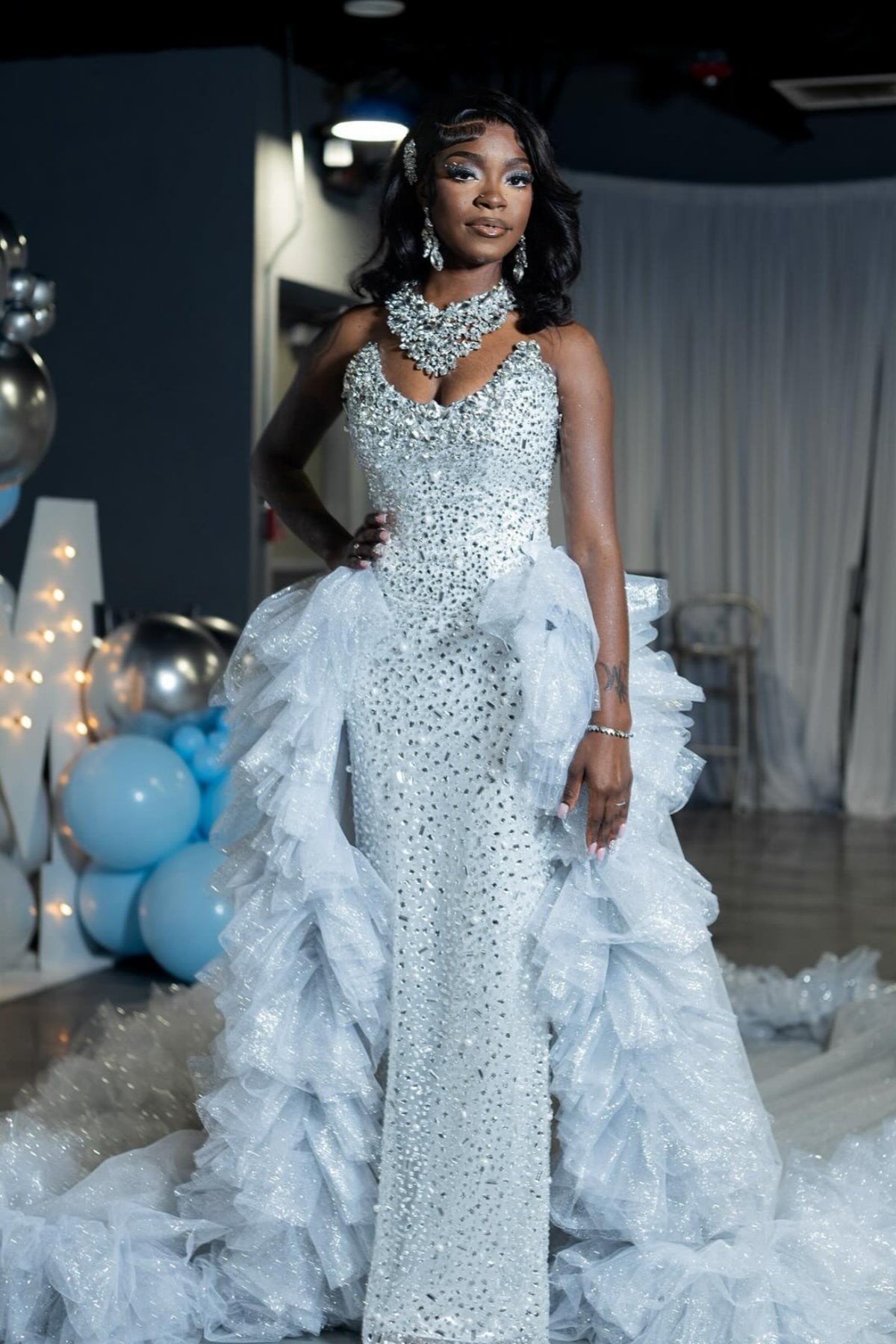 Fashion Blue Strapless Beadings Crystal Puffy Layers Sheath Prom Dresses