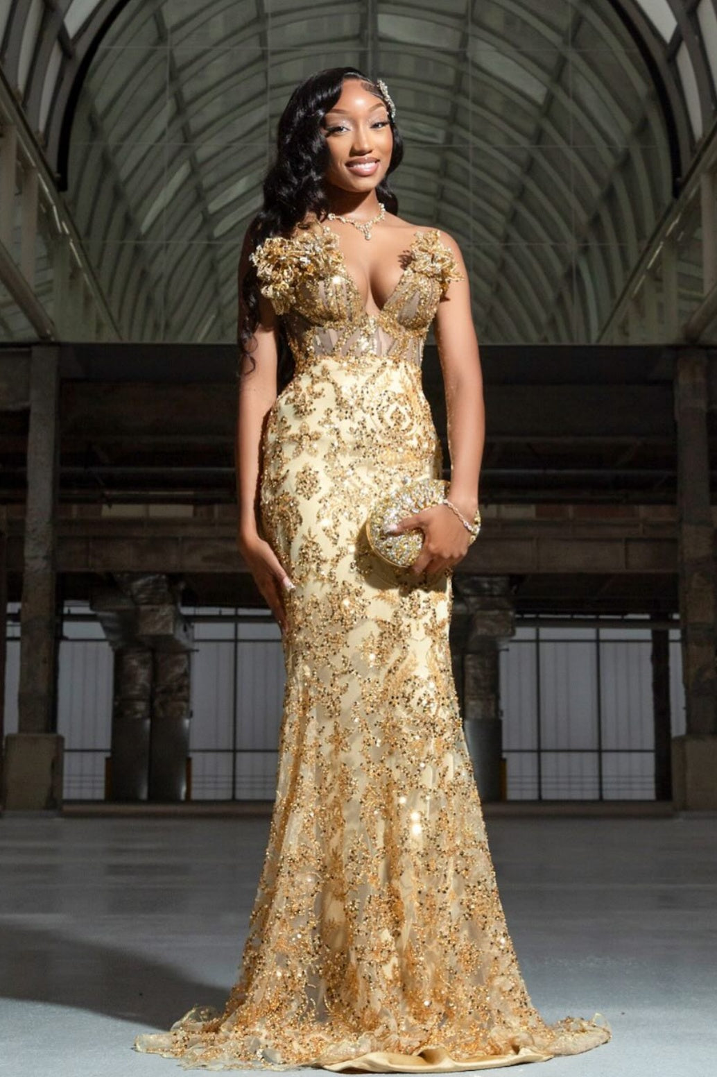 Sparkle Golden V Neck Beadings Sequins Mermaid Prom Dresses