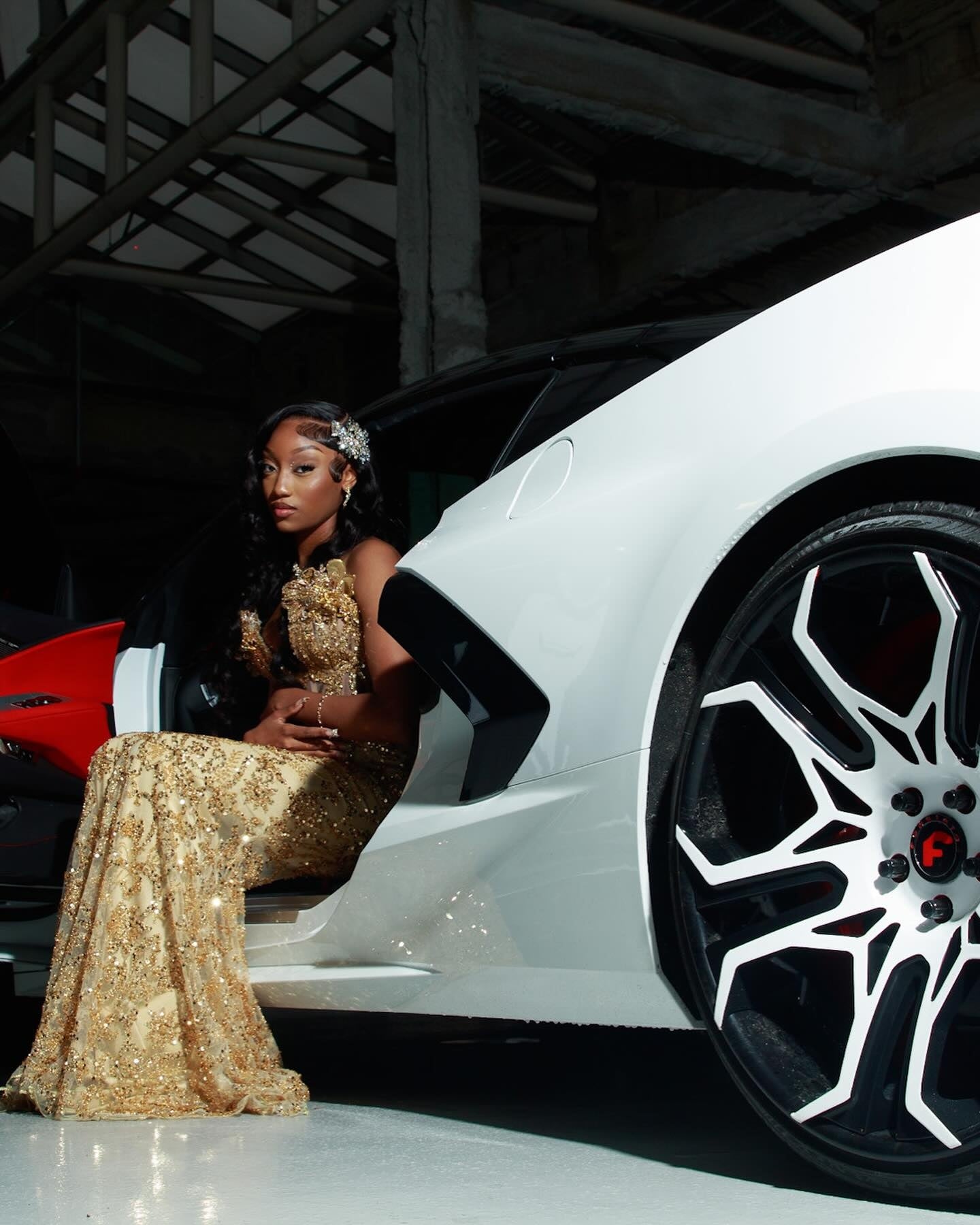 Sparkle Golden V Neck Beadings Sequins Mermaid Prom Dresses