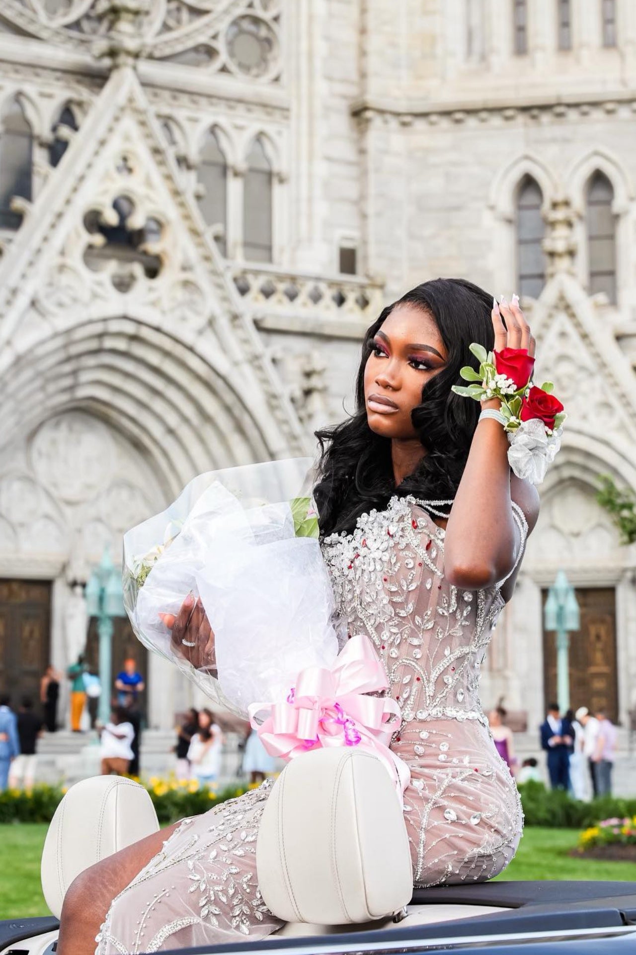 Mild White Sweetheart Front Slit Mermaid Beadings Prom Dresses With Crystal