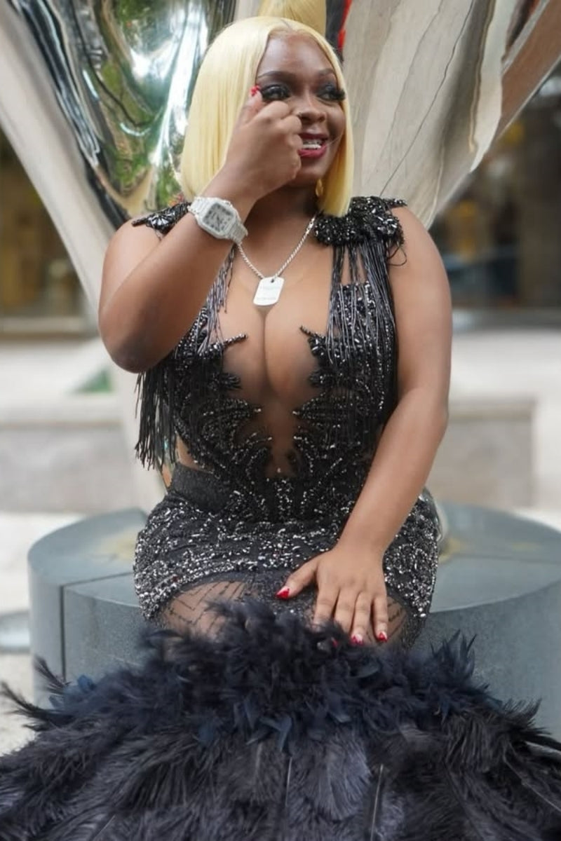 Sexy Black Beadings Prom Dresses With Black And Red Feathers