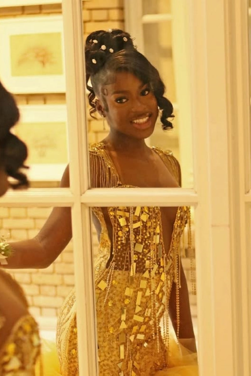 Wonderful Backless Gold Sequins V Neck Tulle Puffy Layers Prom Dress With Beadings