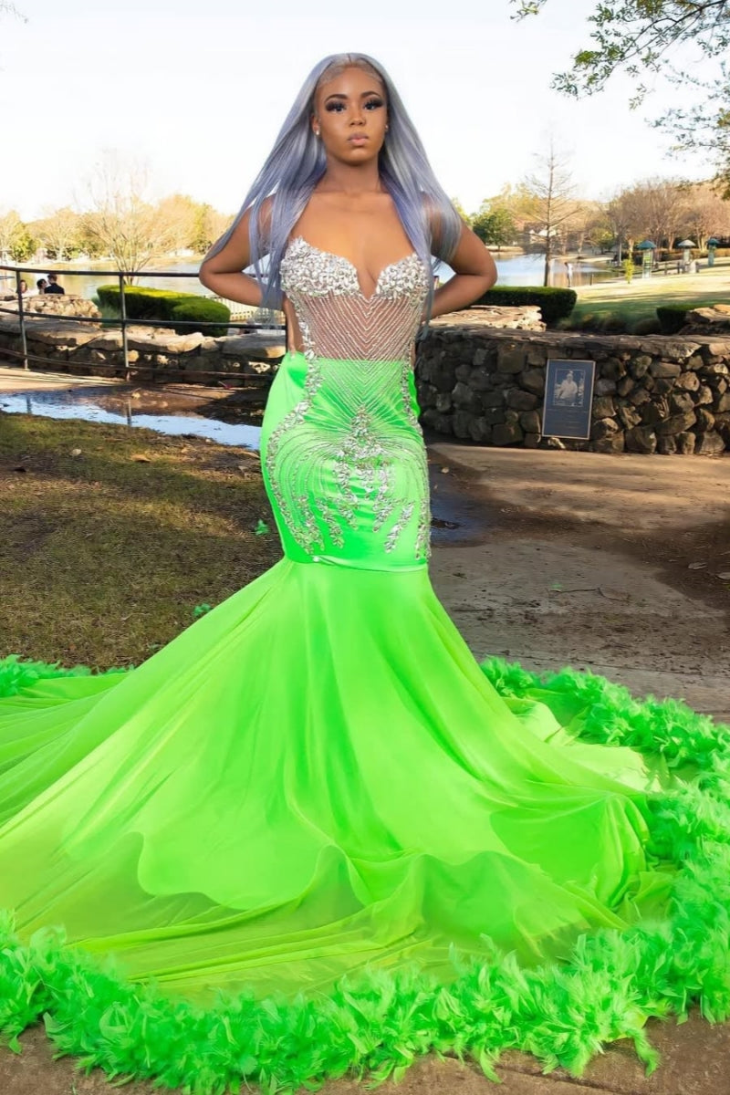Modern Green Tulle Beadings Mermaid Prom Dresses With Feathers