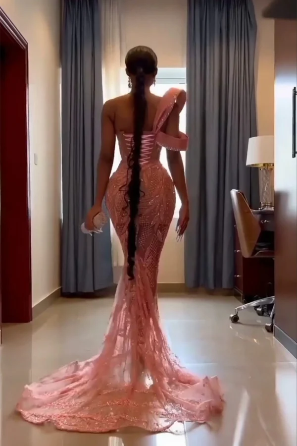 Honorable Pink Lace One Shoulder Mermaid Prom Dresses With Beadings
