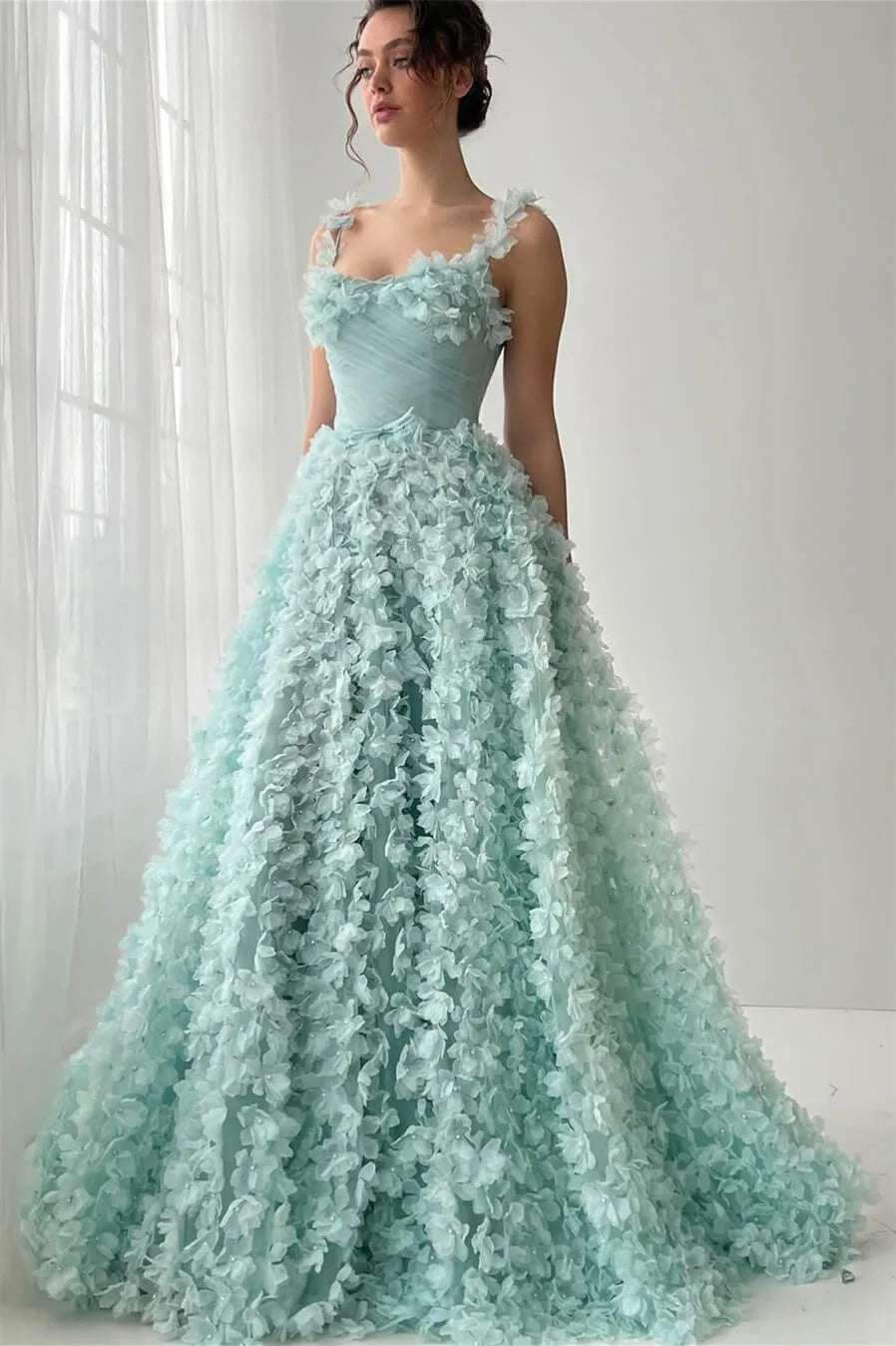 Gorgeous Ice Blue Spaghetti Strap A-Line Prom Dresses With Flowers