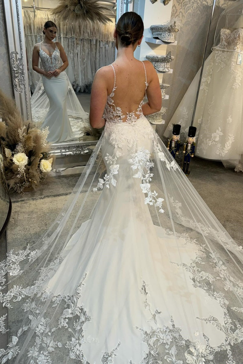 Handsome Spaghetti Strap Appliques Mermaid Backless Beach Wedding Dresses