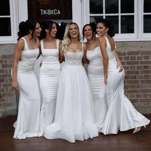 Intellectuality White Square Mermaid Bridesmaid Dresses
