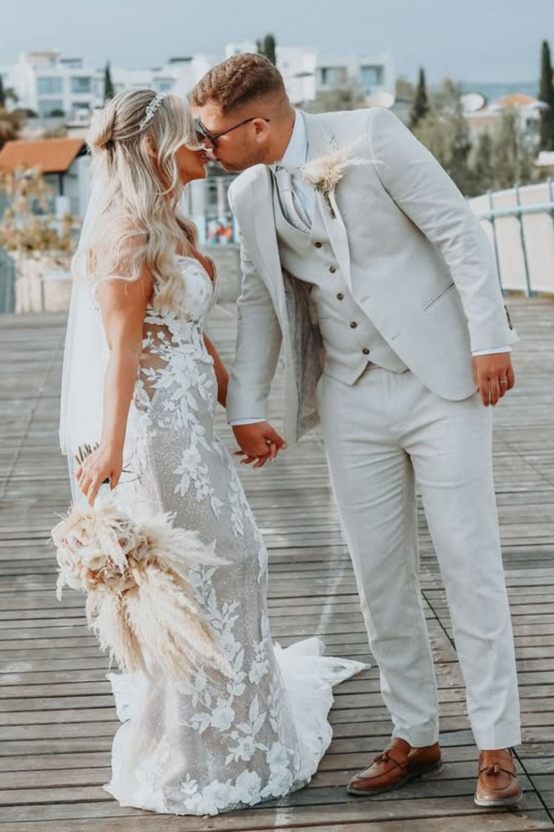 Fashion Spaghetti Strap Lace Mermaid Beach Wedding Dresses With Appliques