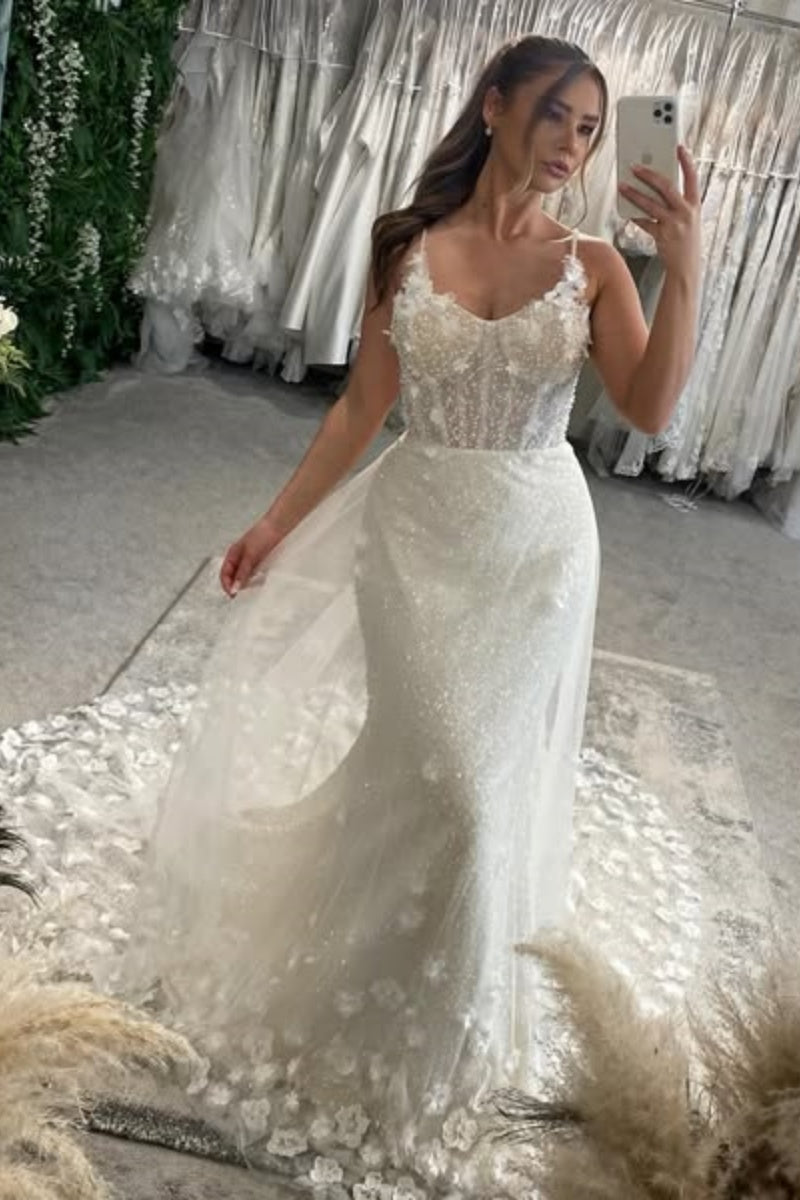 Spaghetti Strap Sequins Backless Mermaid Wedding Dresses With Appliques