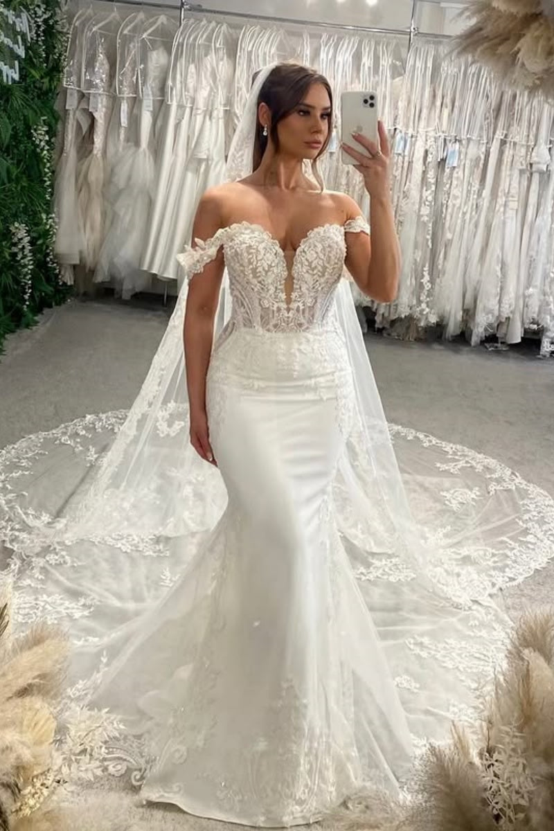 Gentle Portrait Soft Satin Mermaid Wedding Dresses With Appliques