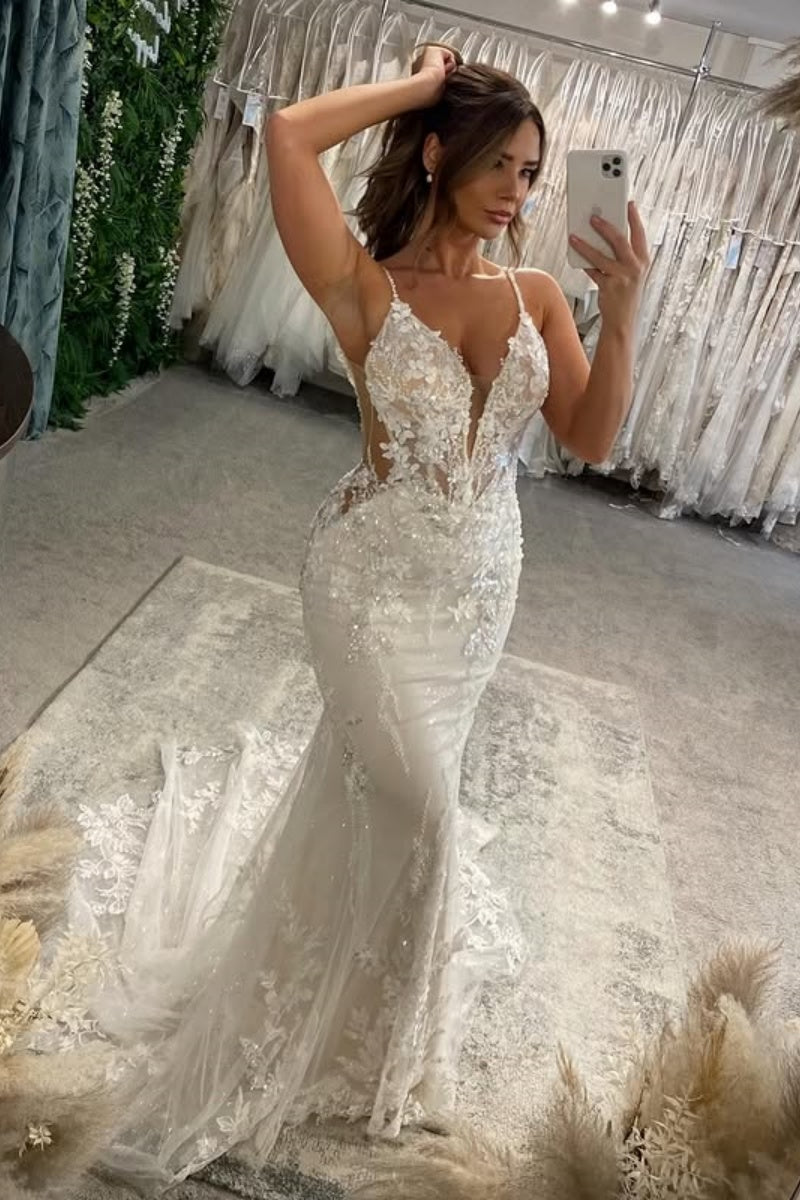Fashion Spaghetti Strap Tulle Mermaid Backless Wedding Dresses With Appliques