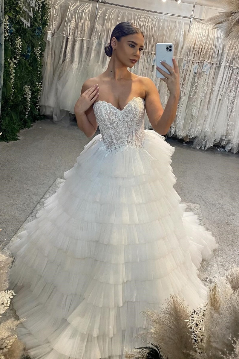 Wonderful Sweetheart Tulle  Puffy Layers Ball Gown Wedding Dresses With Appliques