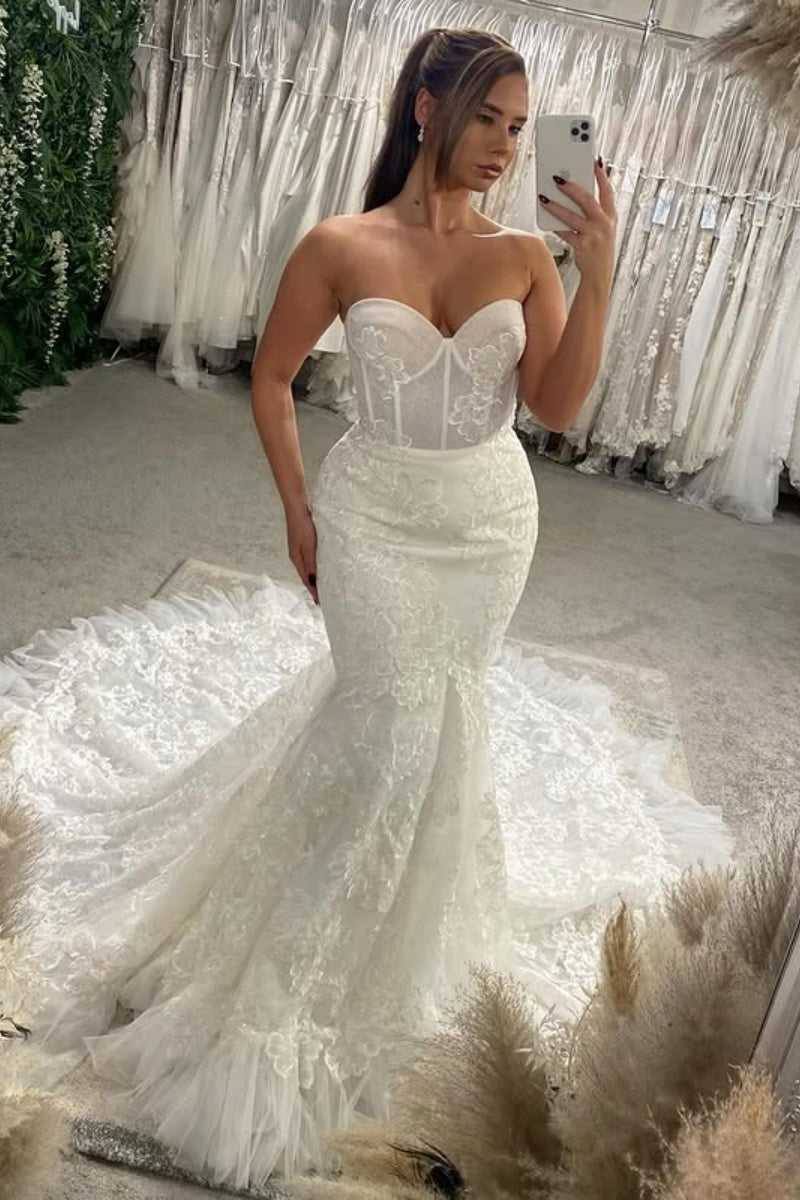 Exquisite Lace Sweetheart Appliques Mermaid Wedding Dresses With Tulle Hemline