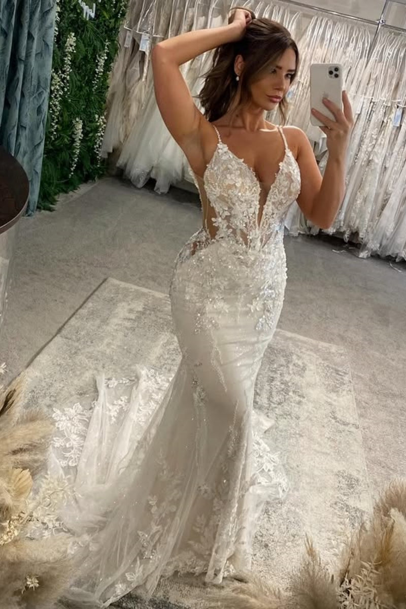 Beautiful V-Neck Beadings Mermaid Wedding Dresses With Appliques