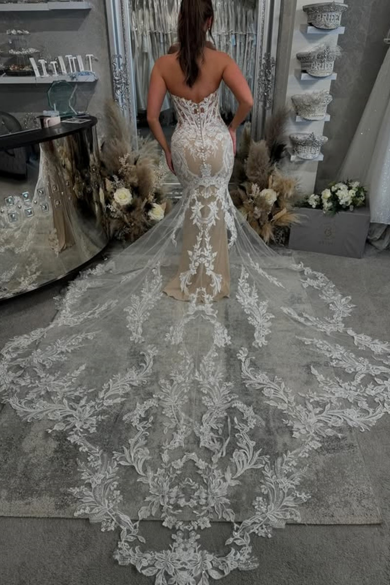 Charming Tulle Sweetheart Appliques Mermaid Wedding Dresses