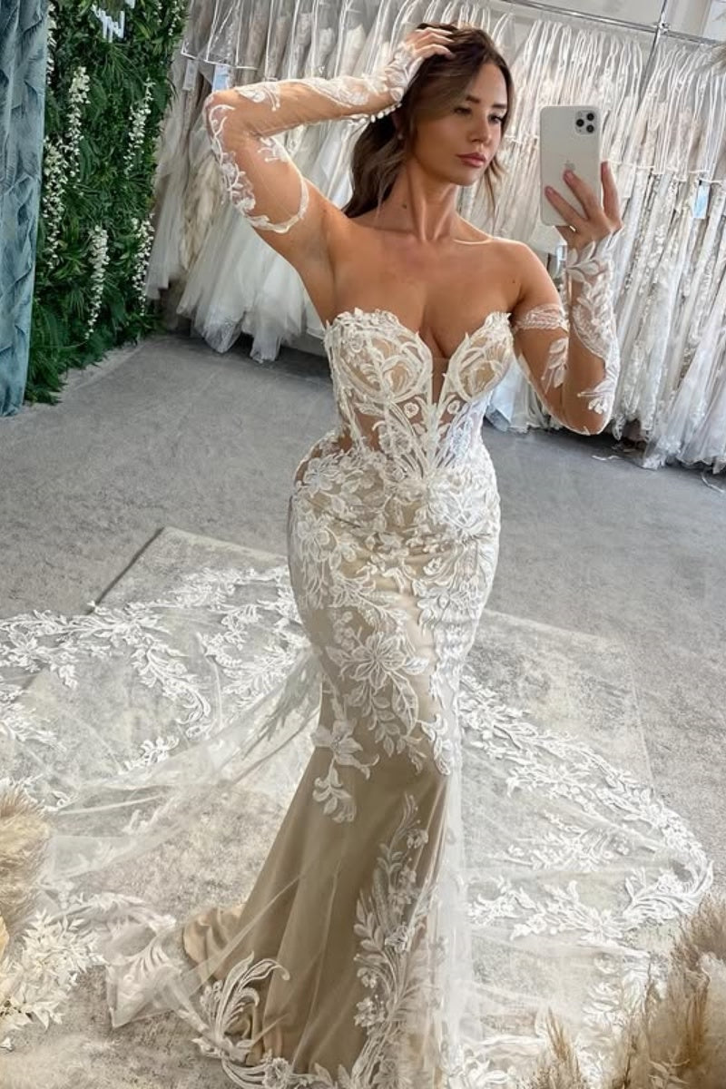 Charming Tulle Sweetheart Appliques Mermaid Wedding Dresses