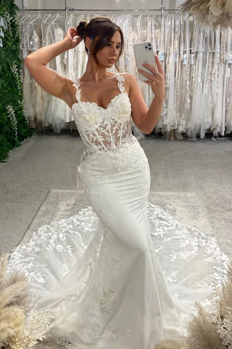 Gentle Spaghetti straps lace appilques Sleeveless Mermaid Wedding Dresses