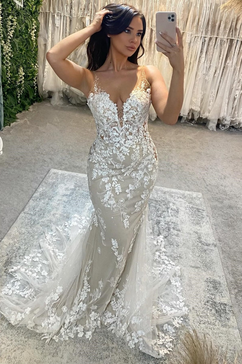 Gentle V-Neck Appliques Lace Mermaid Wedding Dresses