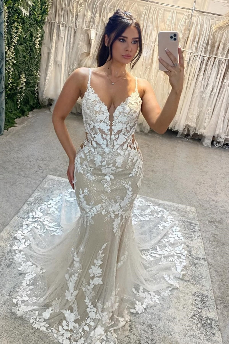Handsome Spaghetti Straps Lace Appliques Mermaid Wedding Dresses