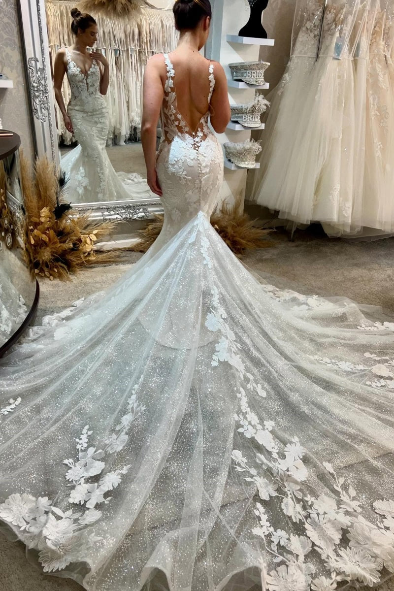 Chic Lace Appliques Spaghetti Straps Mermaid Wedding Dresses