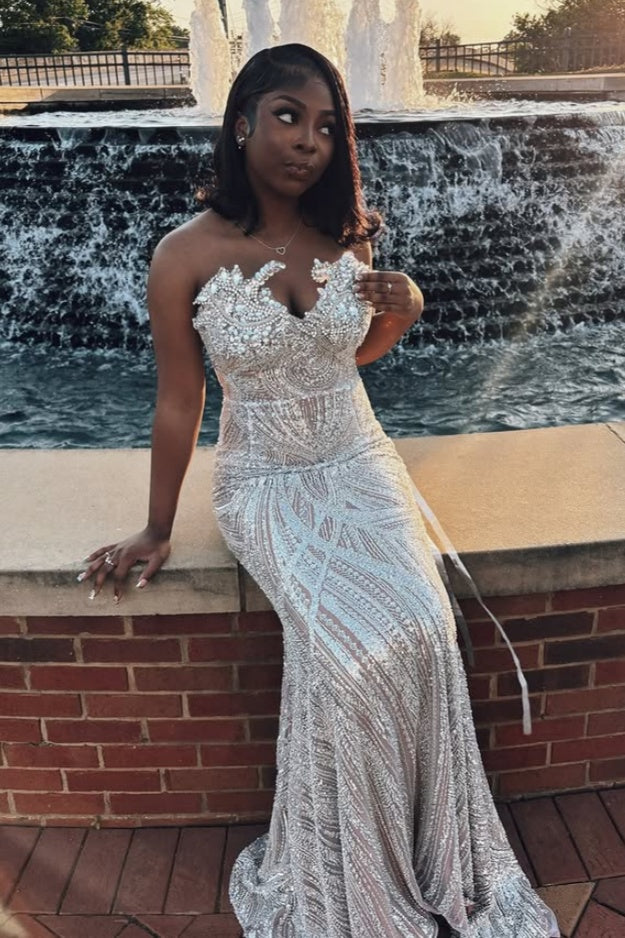 Sparkle White Sequins Sweetheart Beadings Sheath Prom Dresses