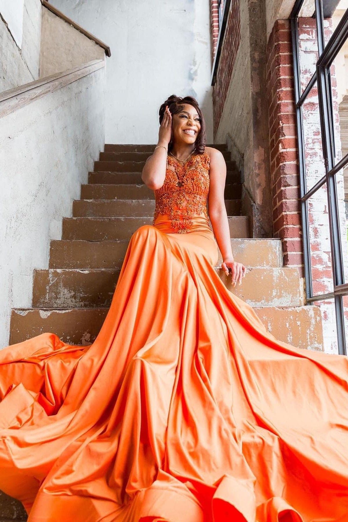 Gentle Orange Jewel Mermaid Appliques Prom Dresses