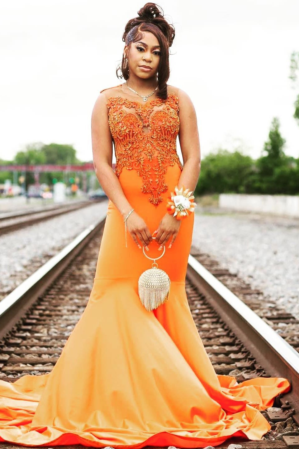 Gentle Orange Jewel Mermaid Appliques Prom Dresses