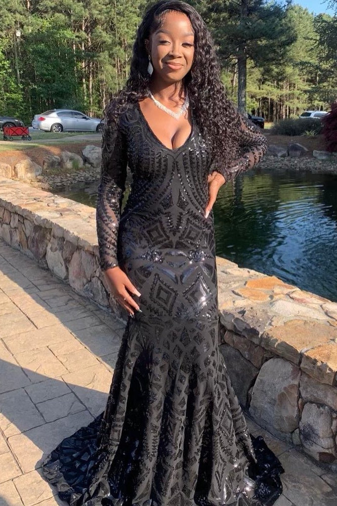 Black V-Neck Sequins Long Sleeves Mermaid Prom Dresses