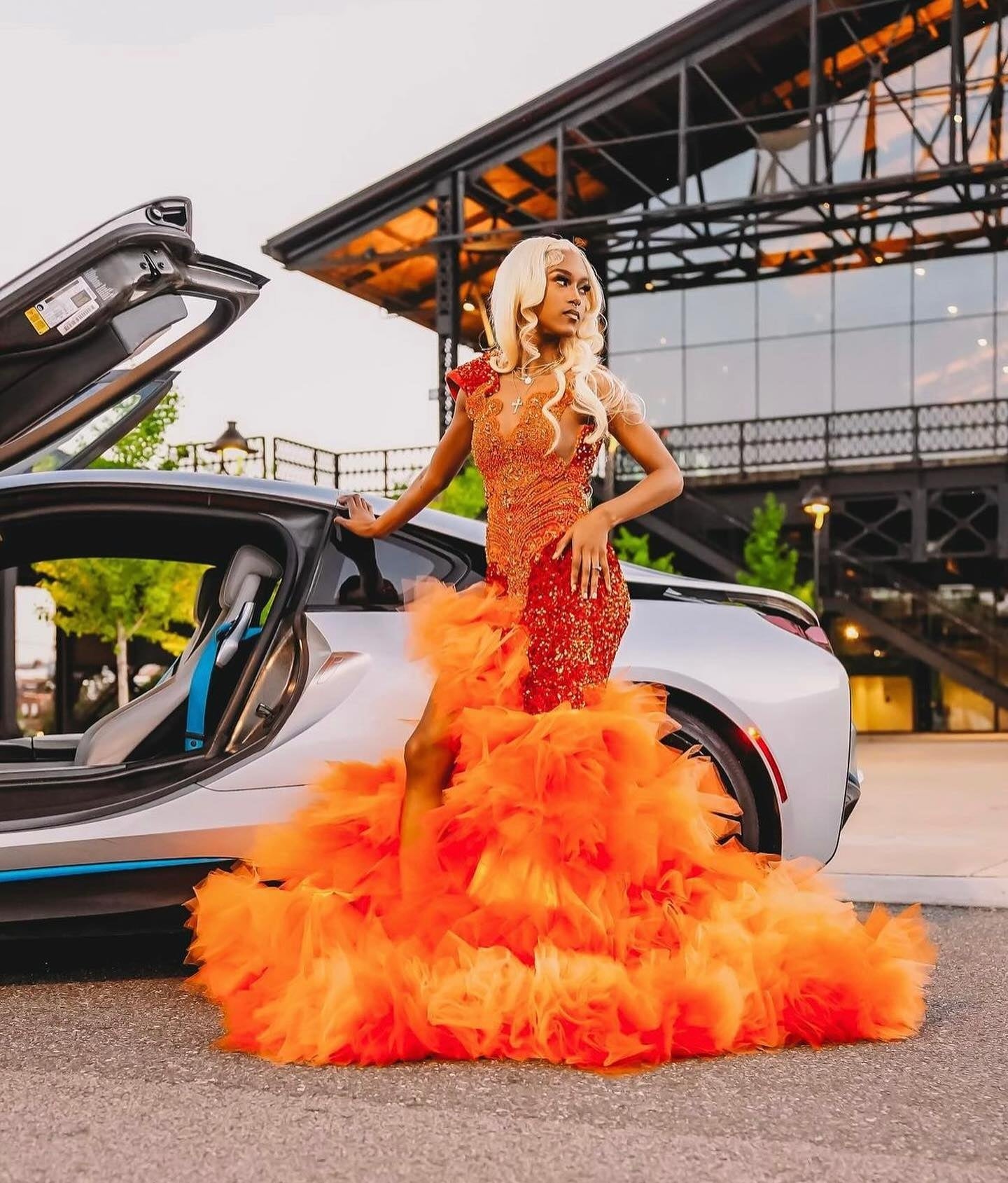 Glamorous Orange V-Neck Slit Beadings Prom Dresses With Puffy Layers