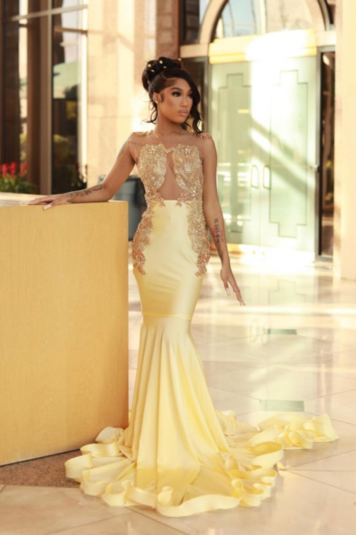 Charming Light Yellow Sexy Beadings Mermaid Prom Dresses