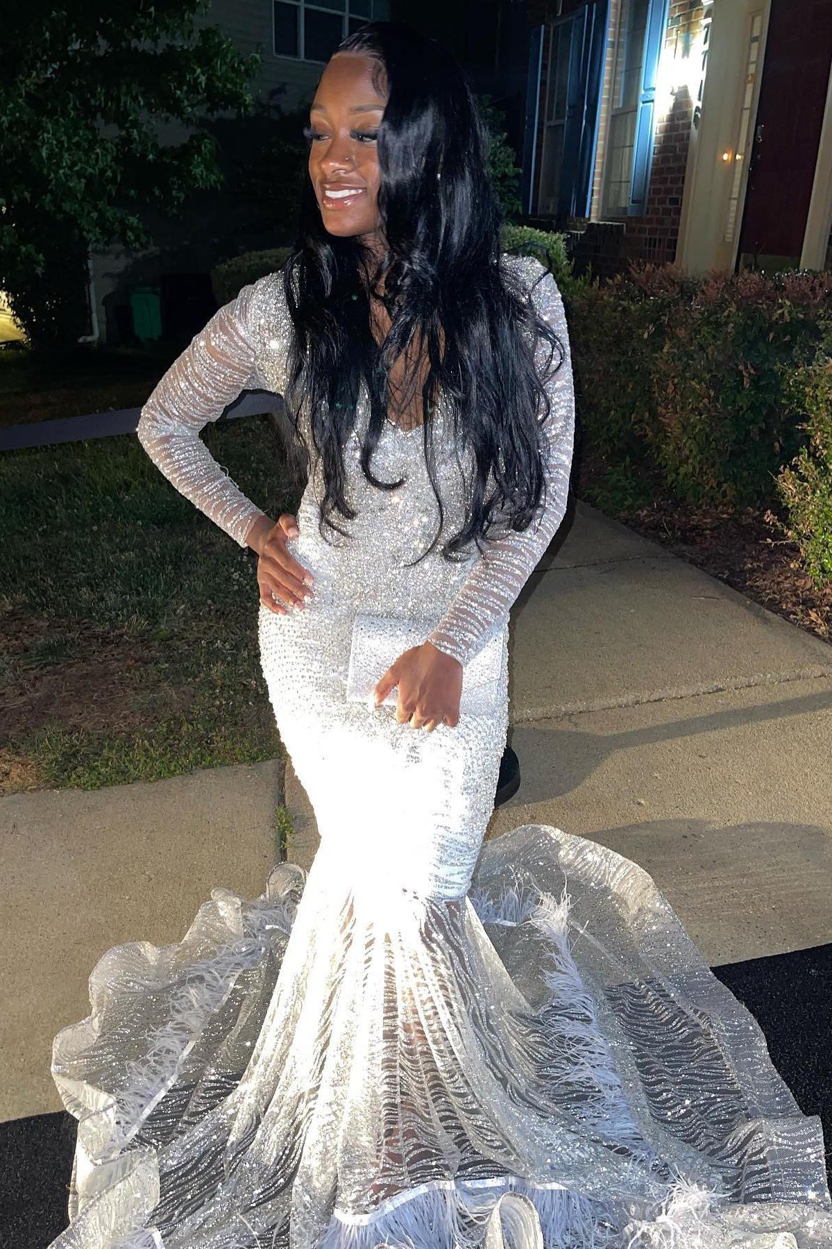 Mild White V-Neck Long Sleeves Sequins Mermaid Prom Dresses