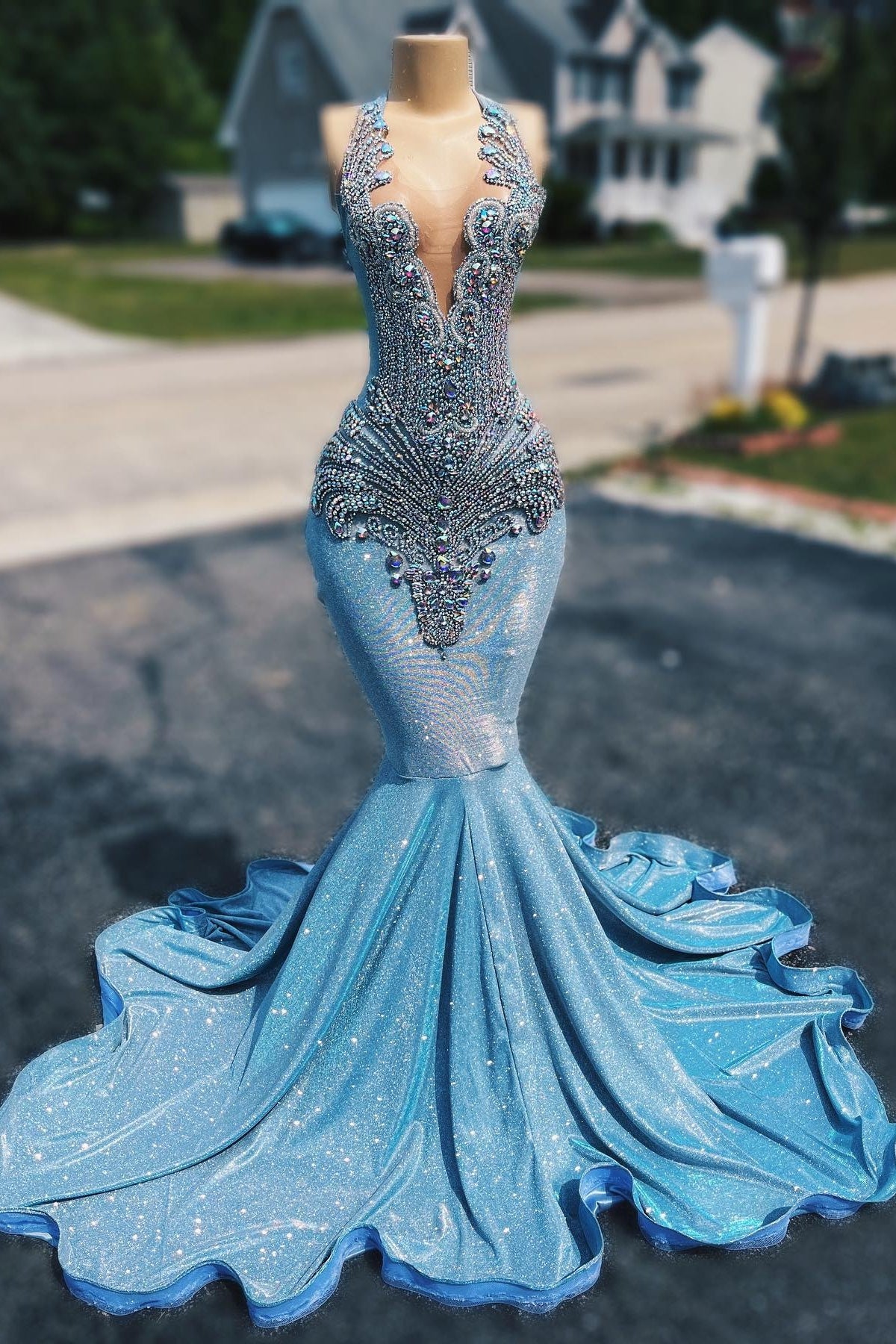 Sky Blue Sparkly Halter Mermaid Prom Dresses With Silver Beadings