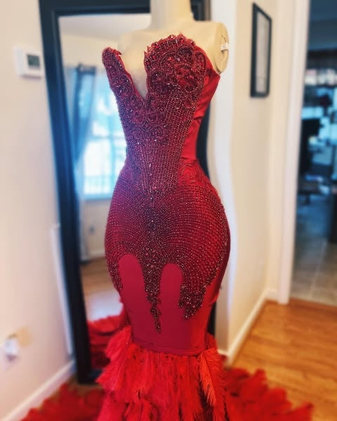 Glamorous Red Sweetheart Beadings Mermaid Prom Dresses With Feathers