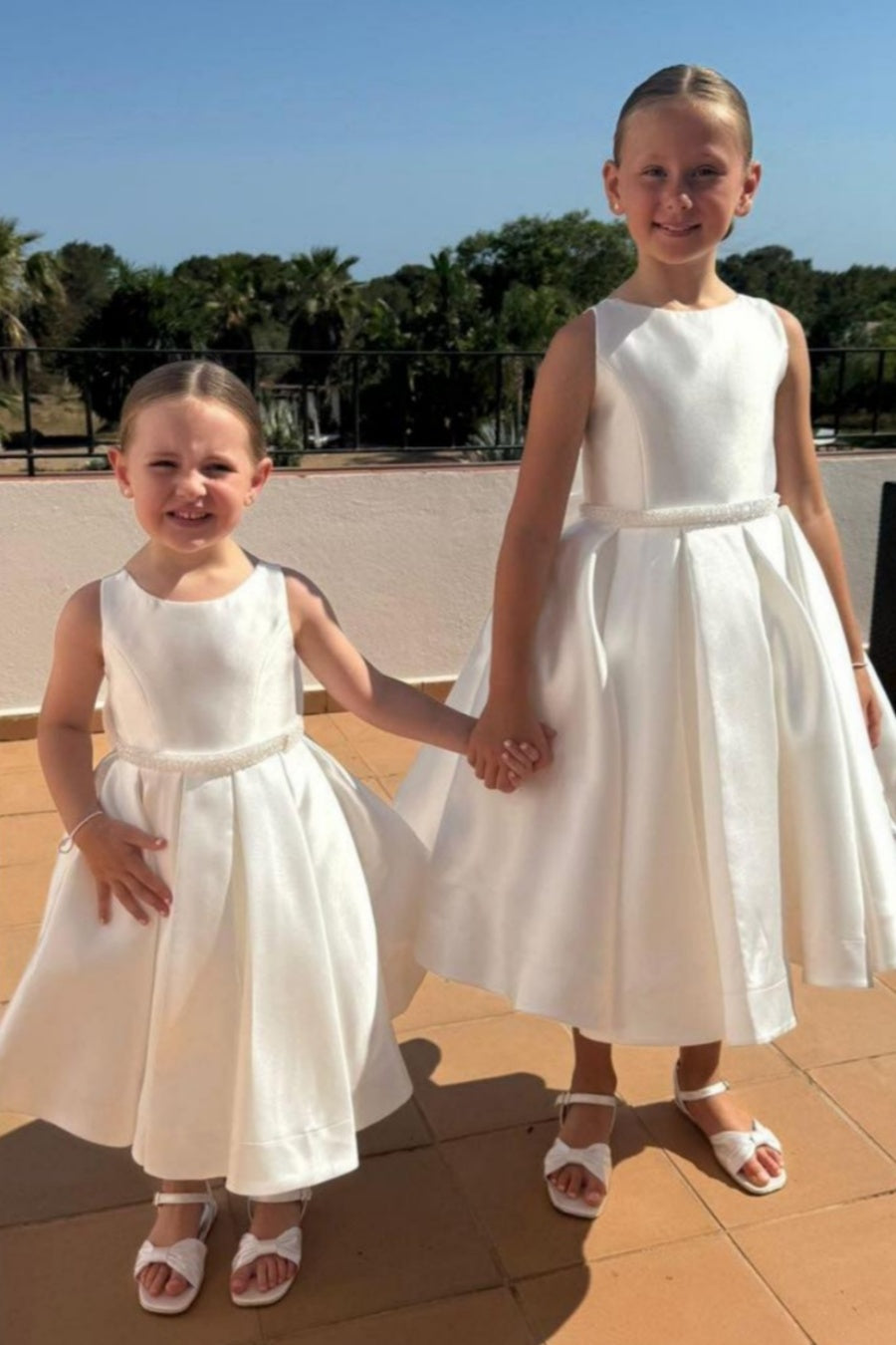 Nectarean Jewel Sleeveless Beadings Belt Ruffles Flower Girl Dresses With Bow-knot