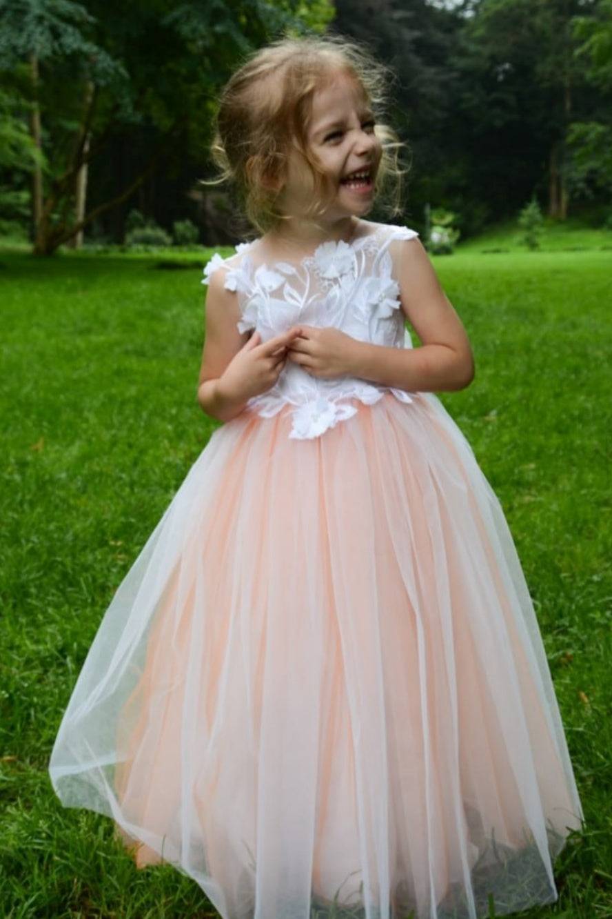 Gentle Ball Gown Jewel Appliques Tulle Flower Girl Dresses