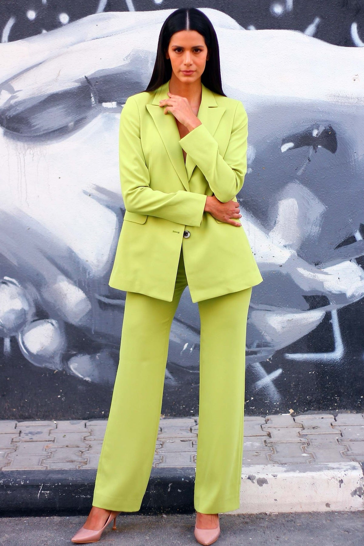 Handsome Light Green Peaked Lapel Women Suits