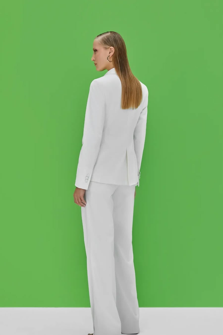 Modern White Double Breasted Fancy Women Suits