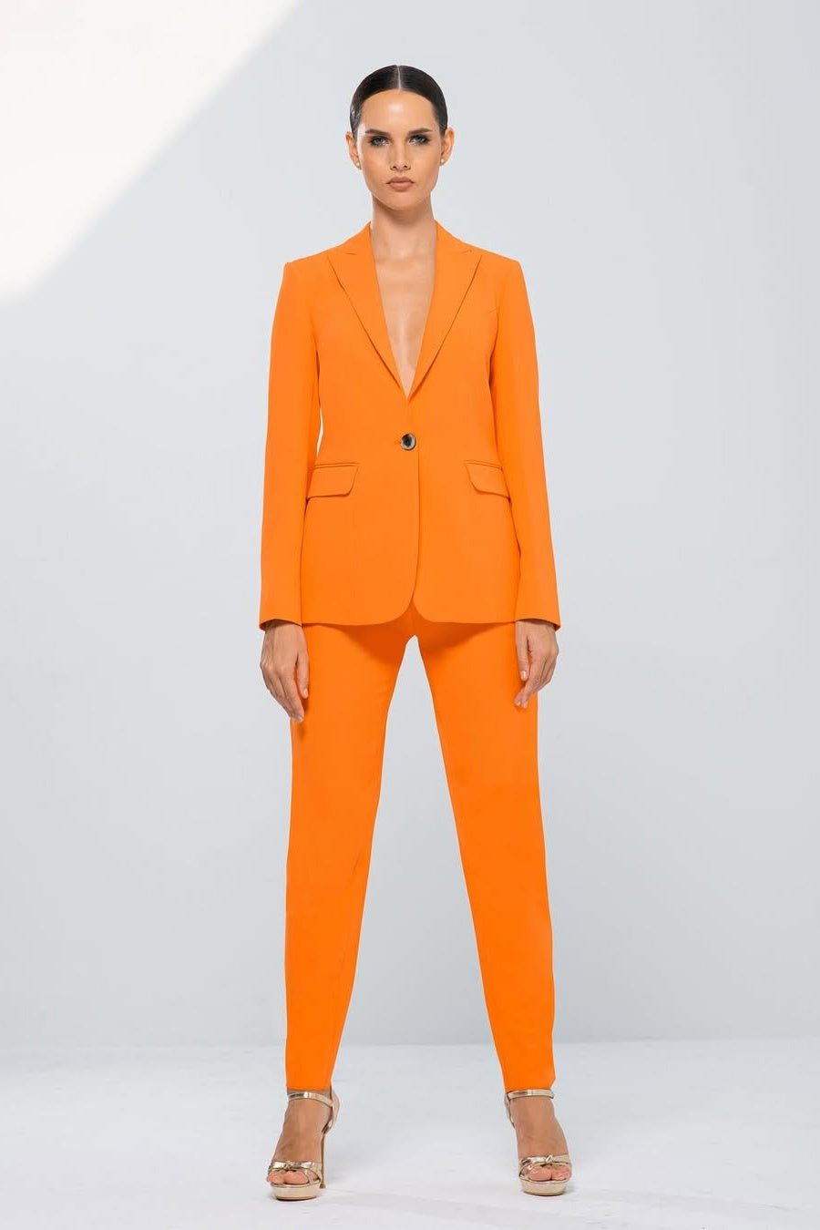 Charming Orange Peaked Lapel Close Fitting Women Suits