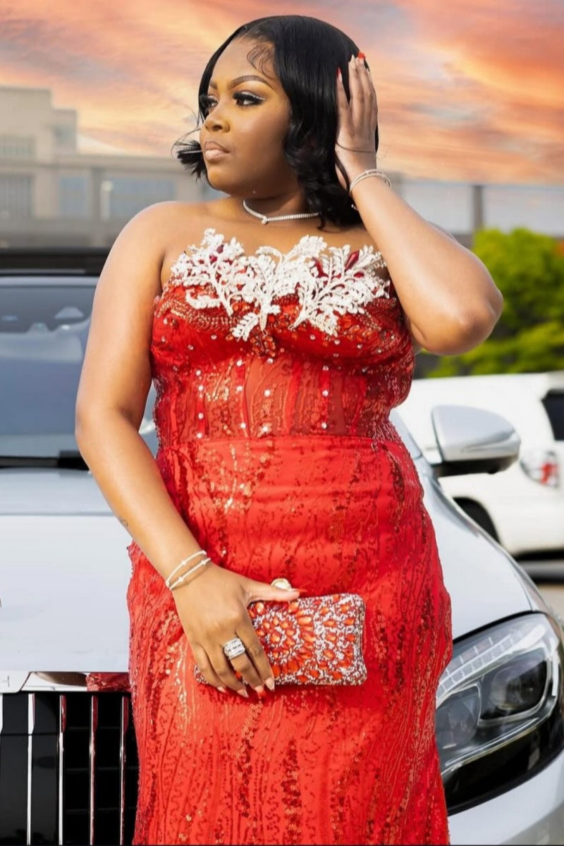 Fashion Red Sequins Strapless  Sheath Prom Dresses With Appliques