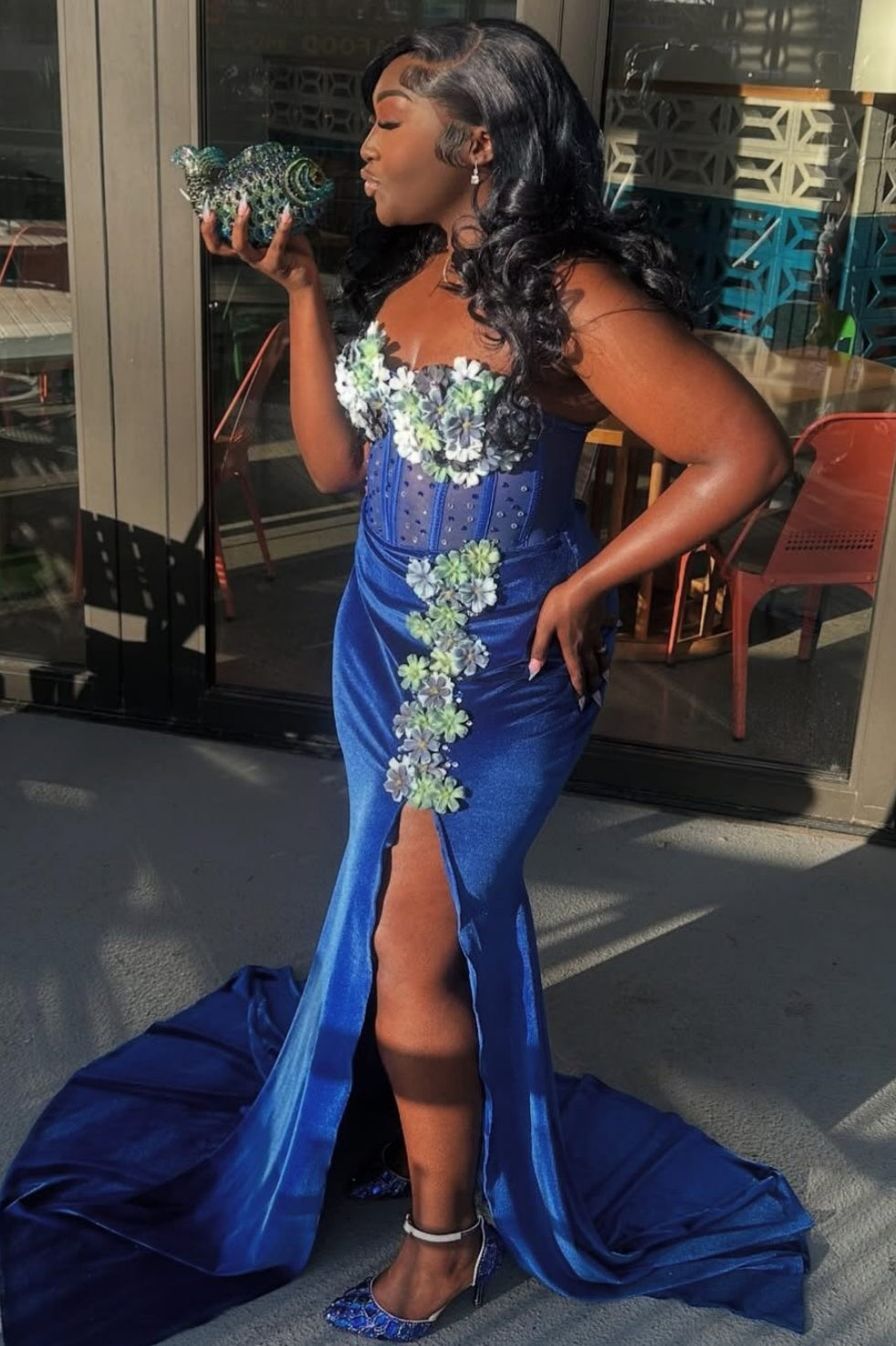 Elegant Sweetheart Beadings Side Slit Velvet Sheath Prom Dresses With Flowers
