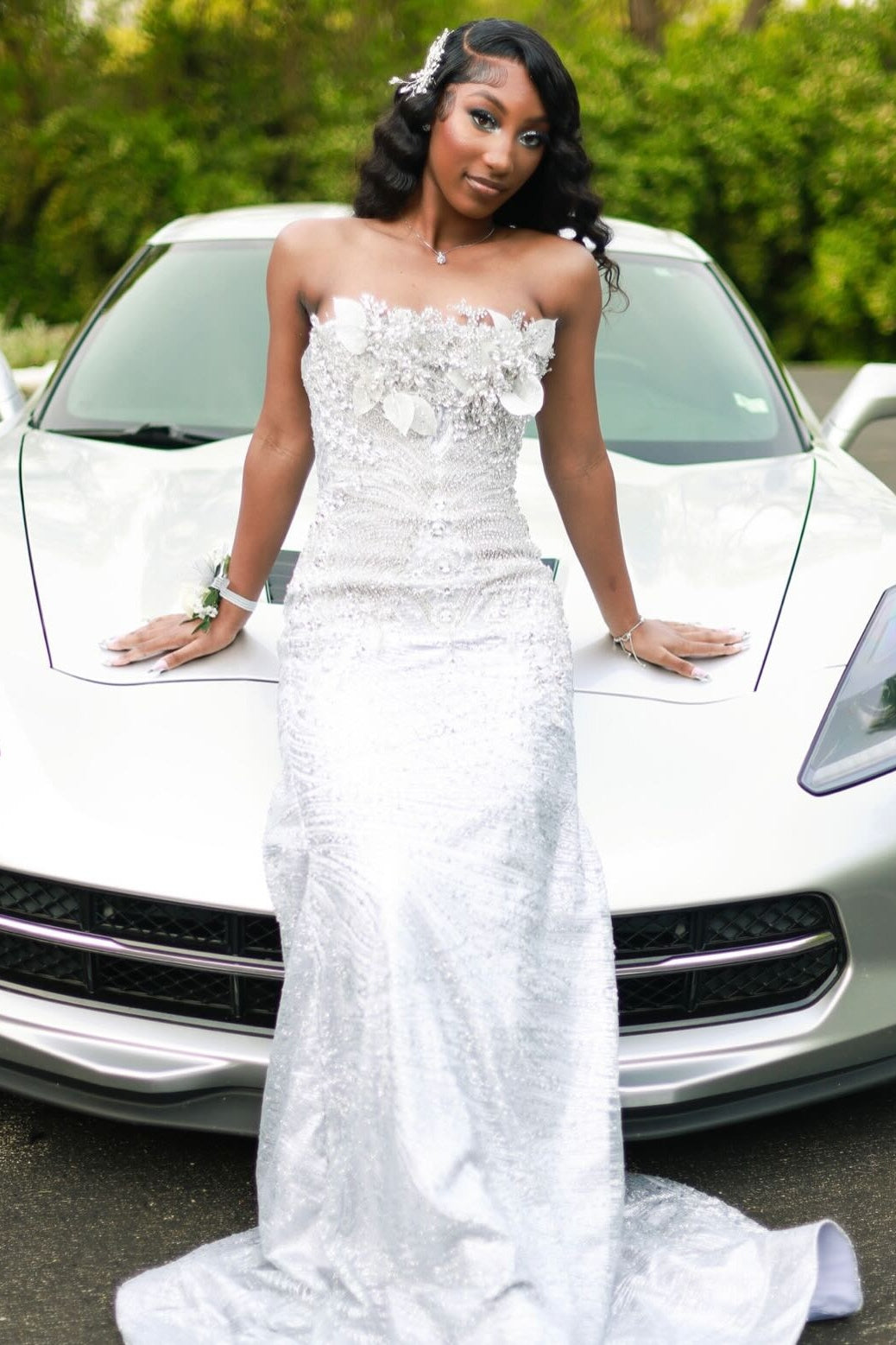 Gorgeous Silver Sequins Strapless Beadings Sheath Prom Dresses