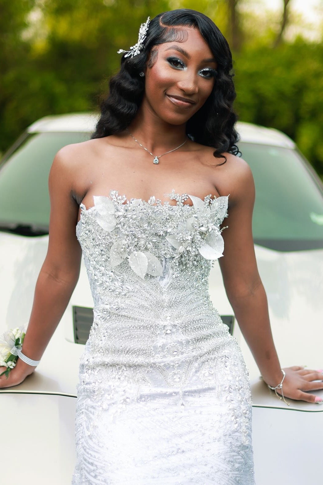 Gorgeous Silver Sequins Strapless Beadings Sheath Prom Dresses