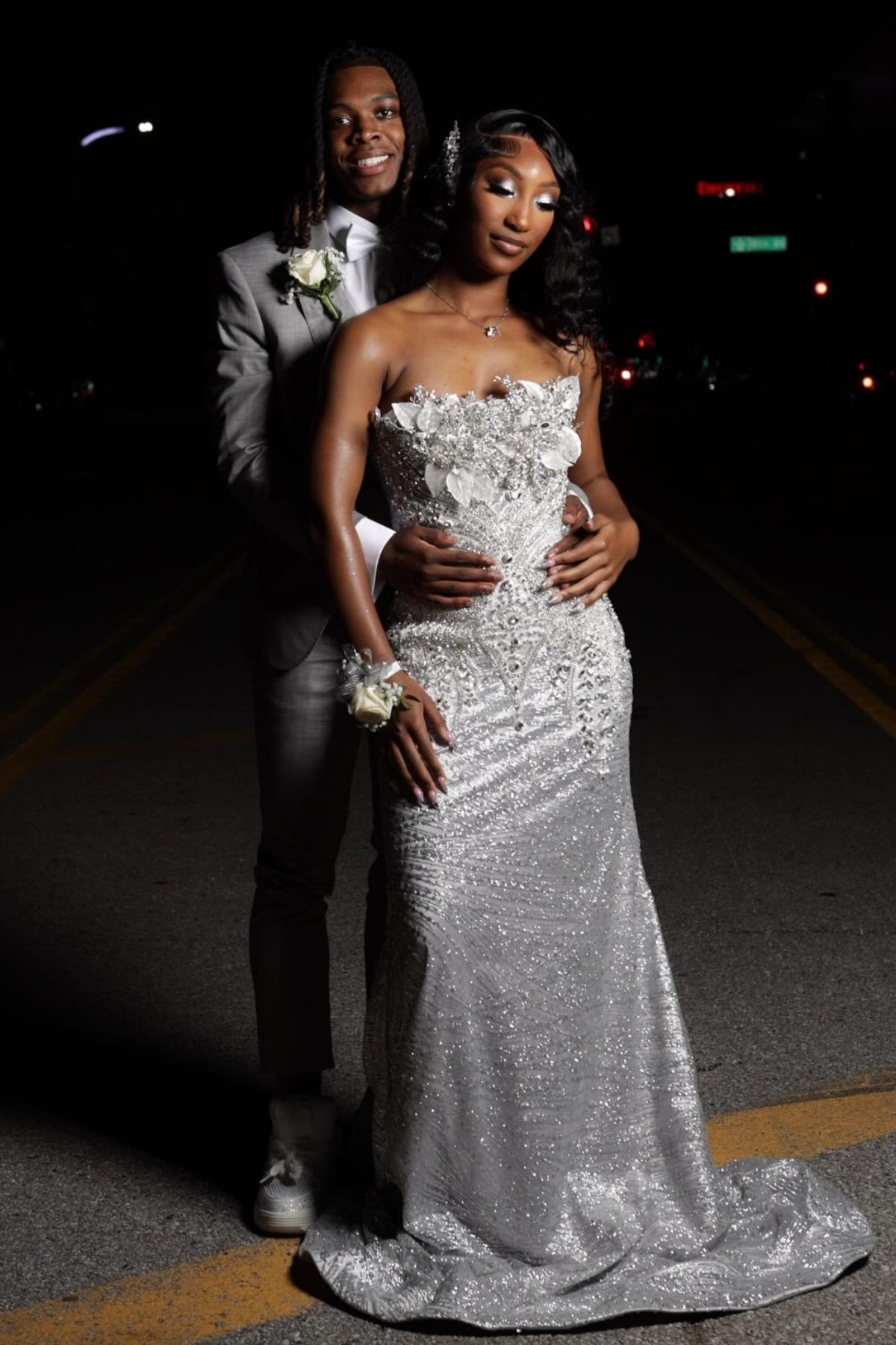 Gorgeous Silver Sequins Strapless Beadings Sheath Prom Dresses