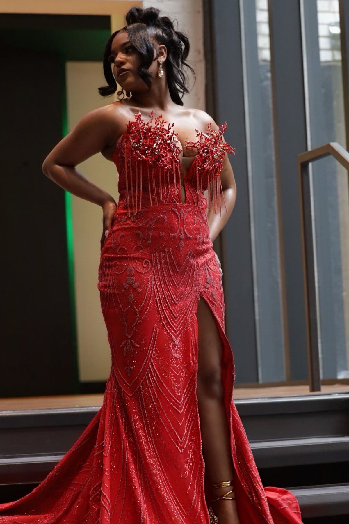 Sexy Red Sweetheart Side Slit Beadings Sheath Prom Dresses With Tassel