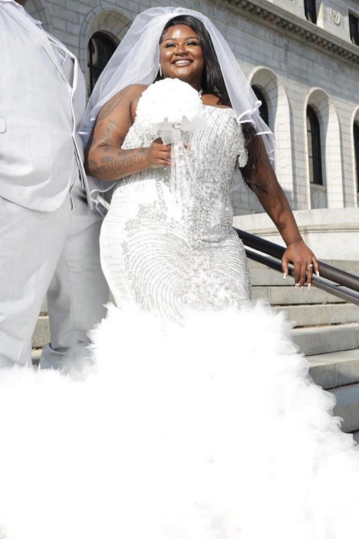 Generous White Strapless Beadings Mermaid Prom Dresses
